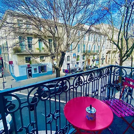 Le Questel - In The Heart Of The With Balcony Apartment Nimes