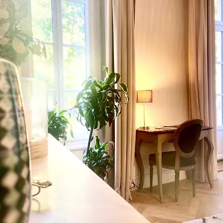 Apartment Le Questel - In The Heart Of The With Balcony Nimes